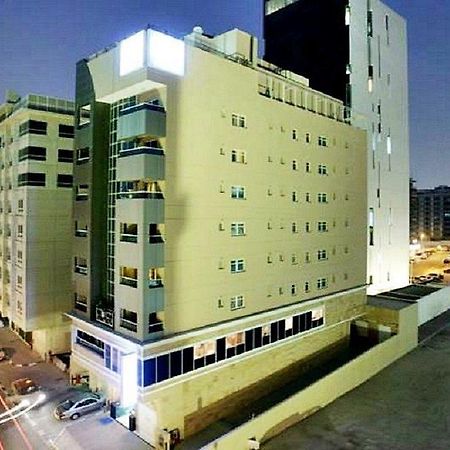 Richmond Greens Hotel Dubai Exterior foto