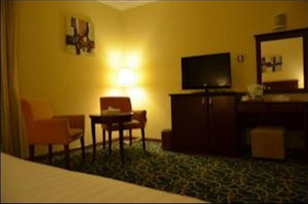 Richmond Greens Hotel Dubai Exterior foto